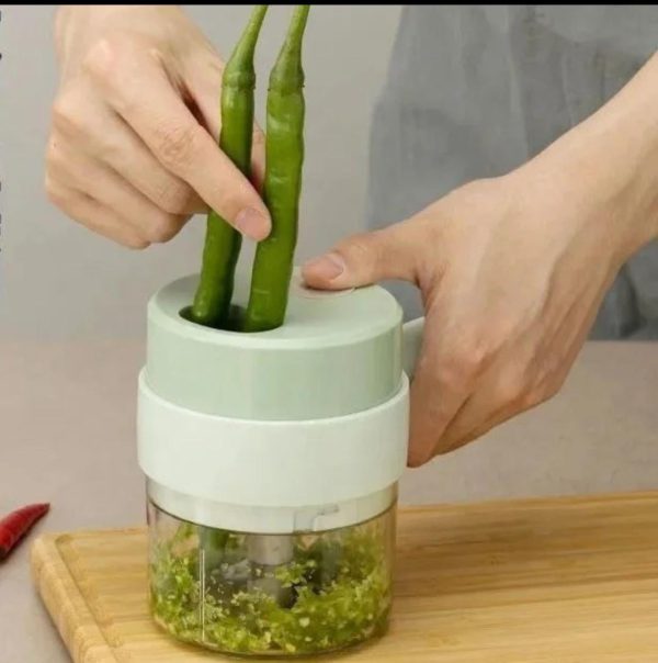 4-in-1 Electric Handheld Vegetable Cutter Set